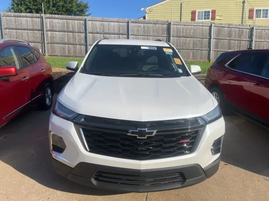 2023 Chevrolet Traverse RS photo 1