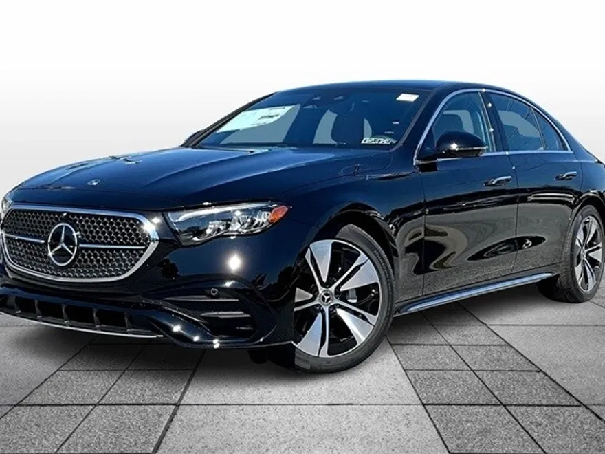 2026 Mercedes Benz E 350 4MATIC Sedan photo 1