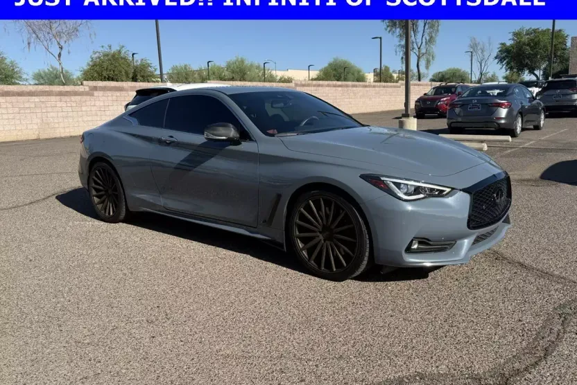 2022 Infiniti Q60 Red Sport 400 photo 1