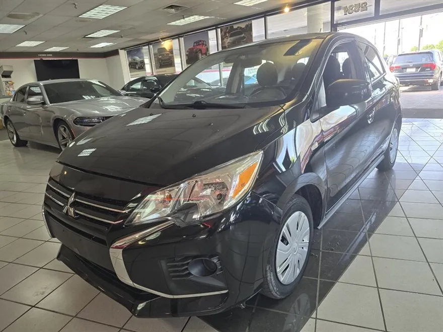 2022 Mitsubishi Mirage ES photo 1