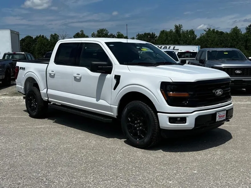2025 Ford F-150 XLT photo 1