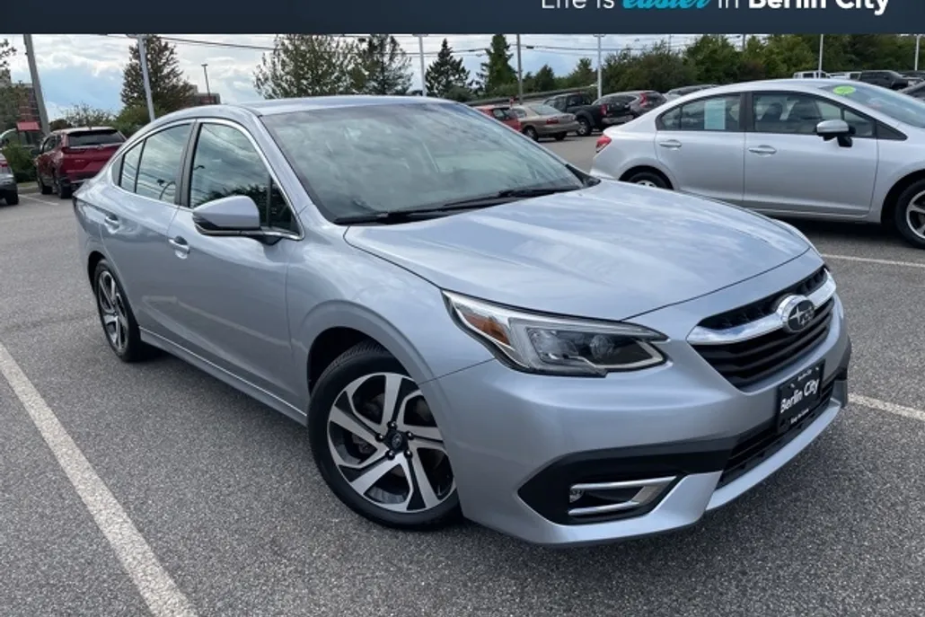 2022 Subaru Legacy Limited photo 1