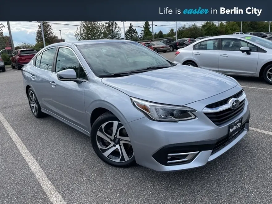 2022 Subaru Legacy Limited photo 1