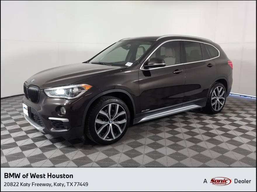 2017 Bmw X1 XDrive28i photo 1