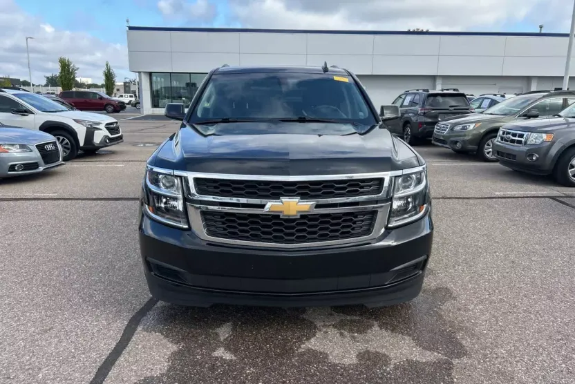 2018 Chevrolet Tahoe LS photo 1