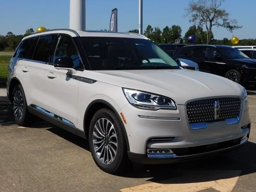 2024 Lincoln Aviator Reserve photo 1