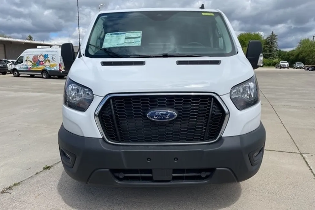 2025 Ford Transit photo 1