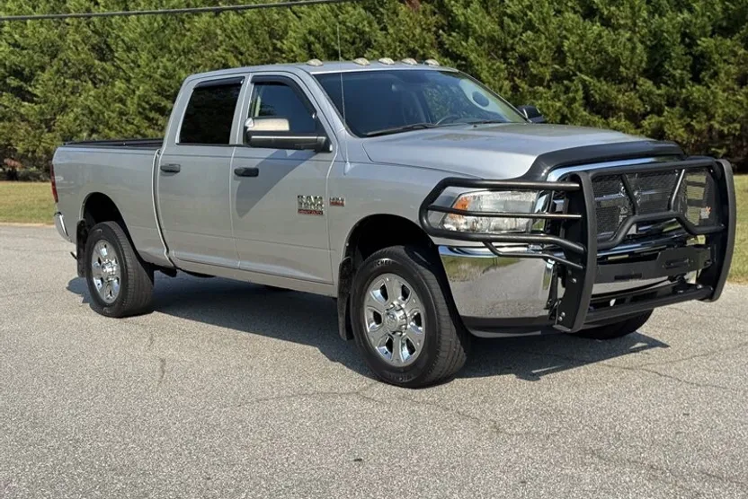 2014 Ram 3500 Tradesman photo 1
