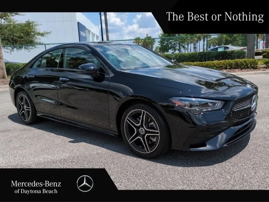 2025 Mercedes Benz CLA 250 4MATIC photo 1