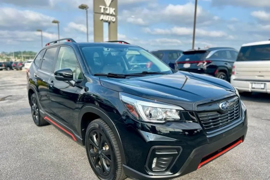 2020 Subaru Forester Sport photo 1