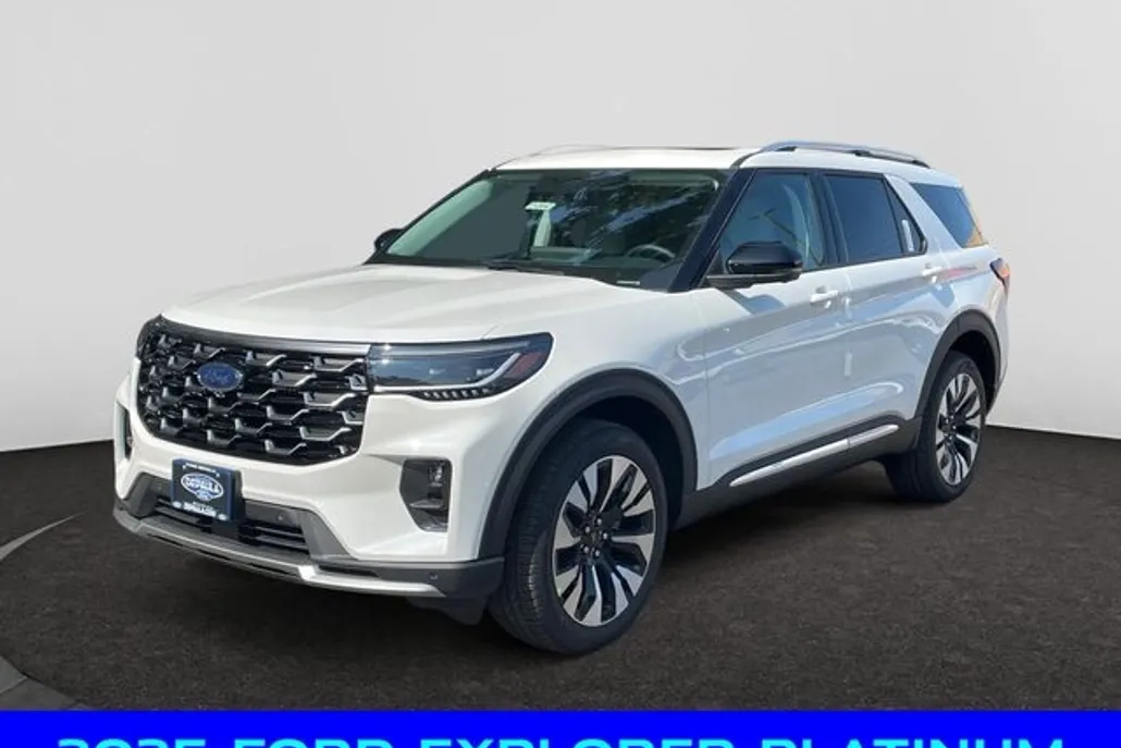 2025 Ford Explorer Platinum photo 1