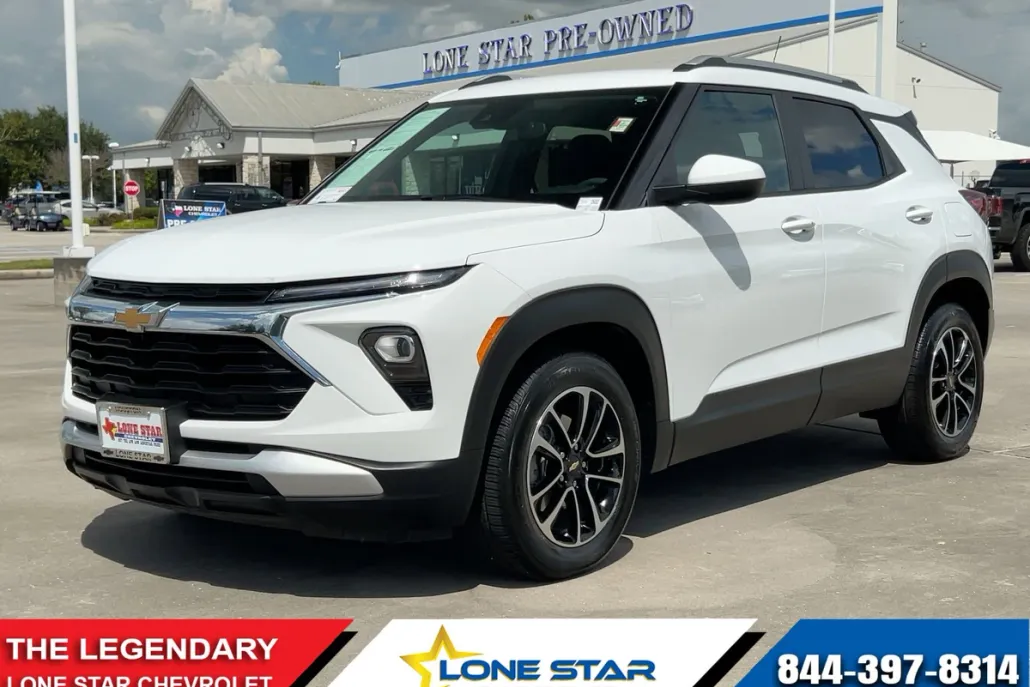 2024 Chevrolet Trailblazer LT photo 1