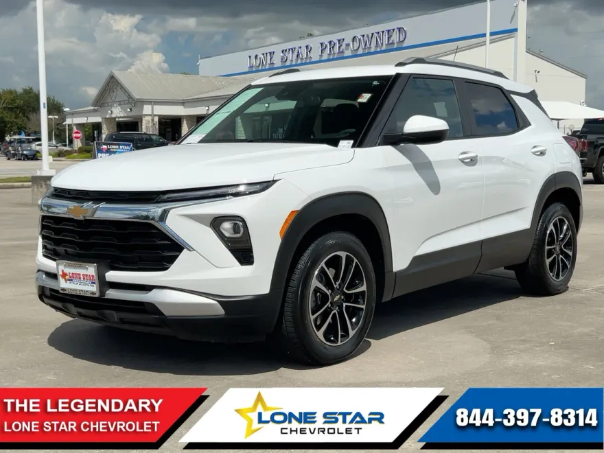 2024 Chevrolet Trailblazer LT photo 1