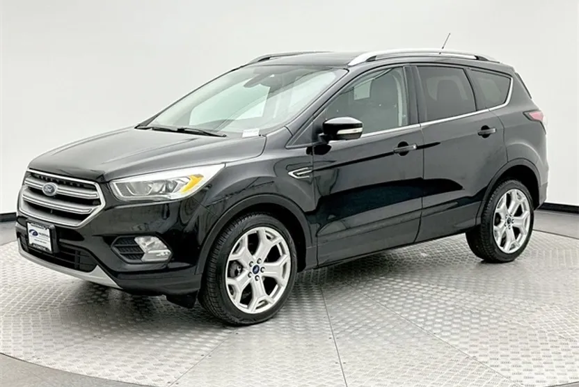 2017 Ford Escape Titanium photo 1