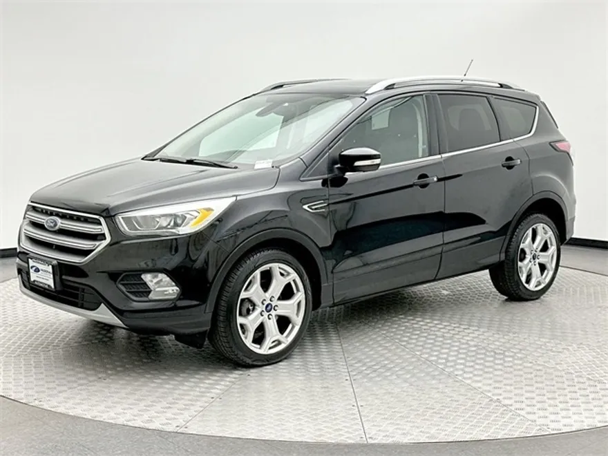 2017 Ford Escape Titanium photo 1