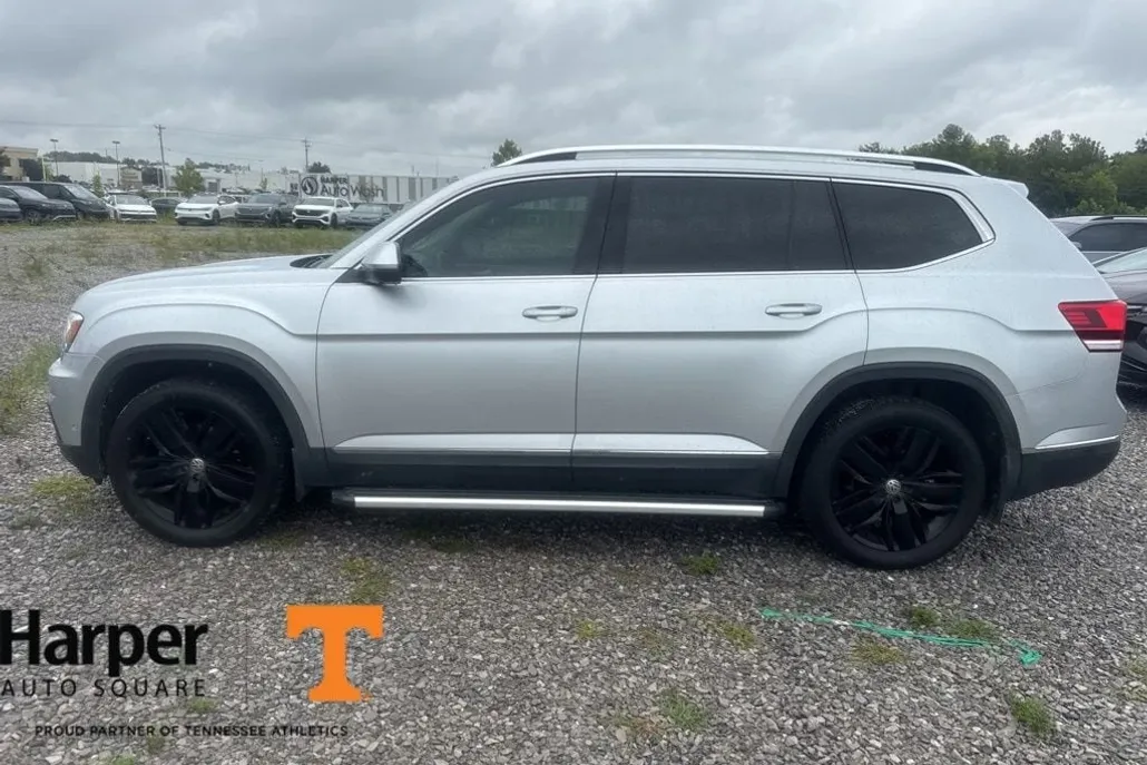 2019 Volkswagen Atlas V6 SEL Premium photo 1