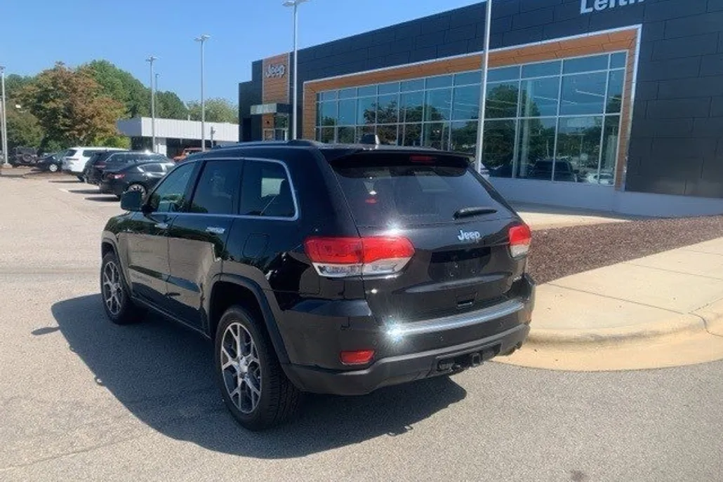 2019 Jeep Grand Cherokee Limited photo 1