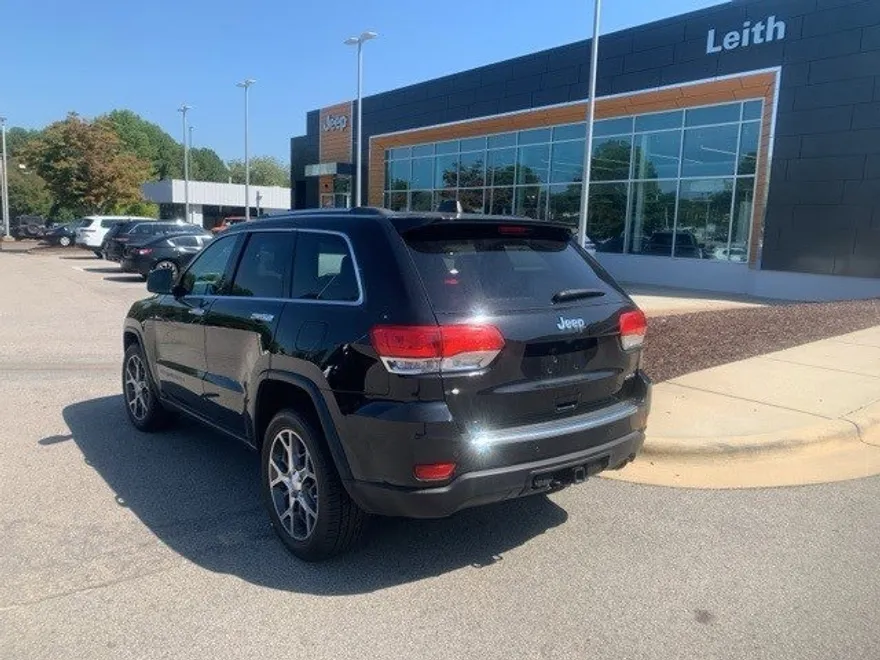 2019 Jeep Grand Cherokee Limited photo 1