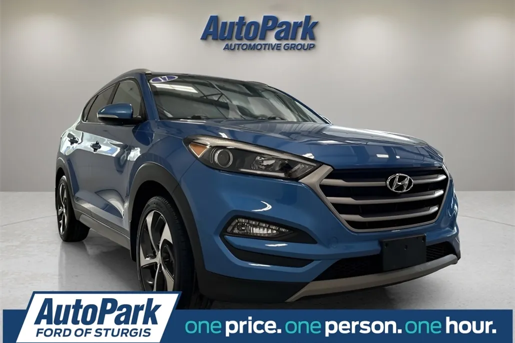 2017 Hyundai Tucson Sport photo 1