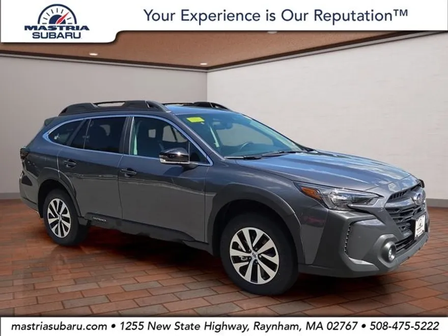 2025 Subaru Outback Premium photo 1