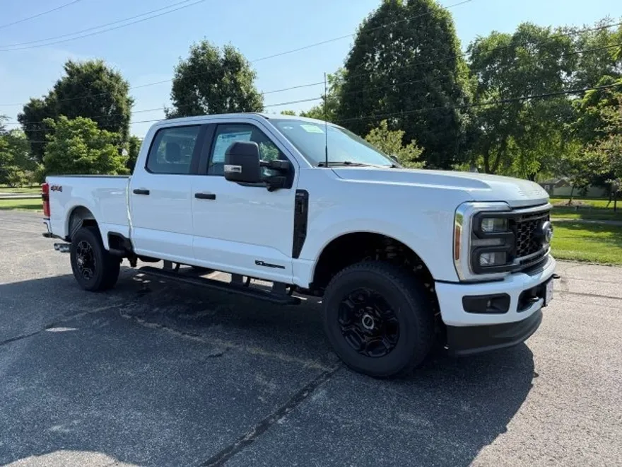 2025 Ford F-250 XL photo 1