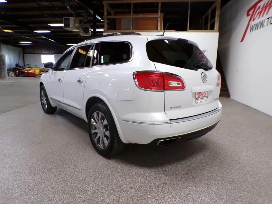 2016 Buick Enclave Premium photo 1