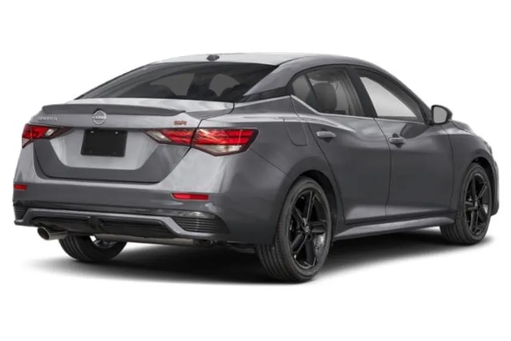2025 Nissan Sentra SR photo 1