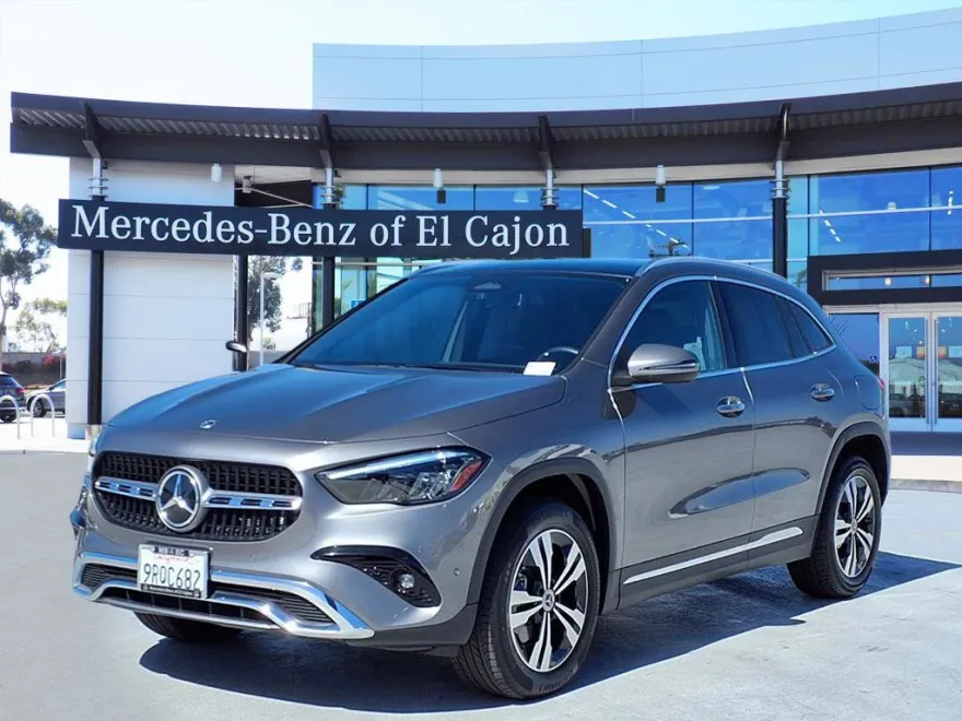 2025 Mercedes Benz GLA 250 4MATIC photo 1