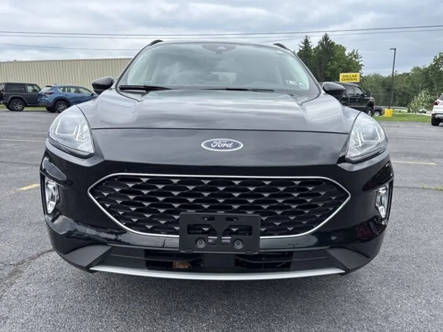2020 Ford Escape SEL photo 1