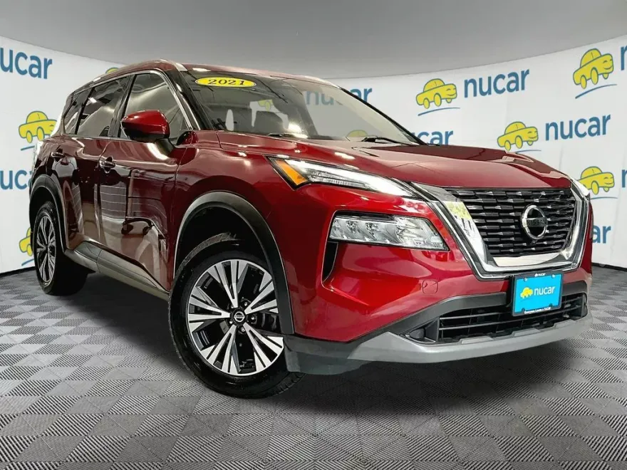 2021 Nissan Rogue SV photo 1