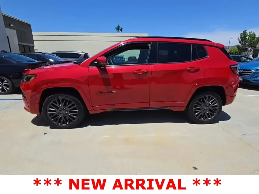 2023 Jeep Compass Limited photo 1