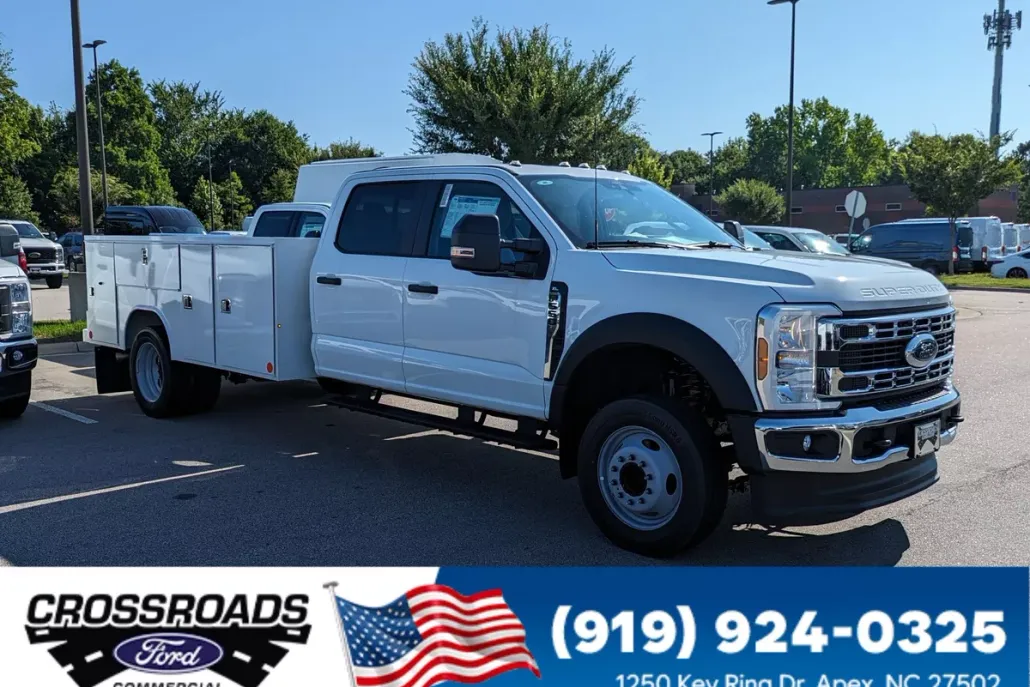 2025 Ford F-550 XL photo 1