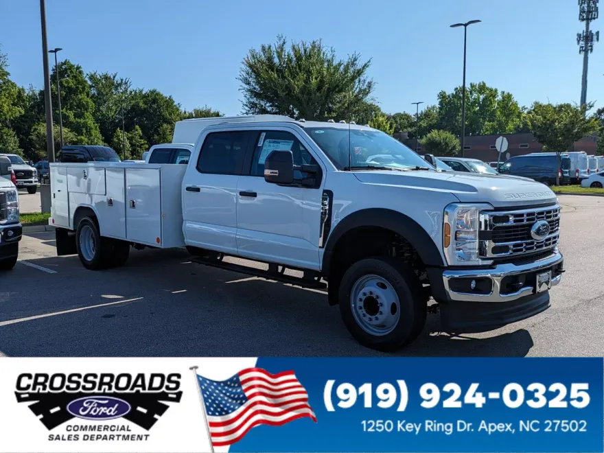 2025 Ford F-550 XL photo 1