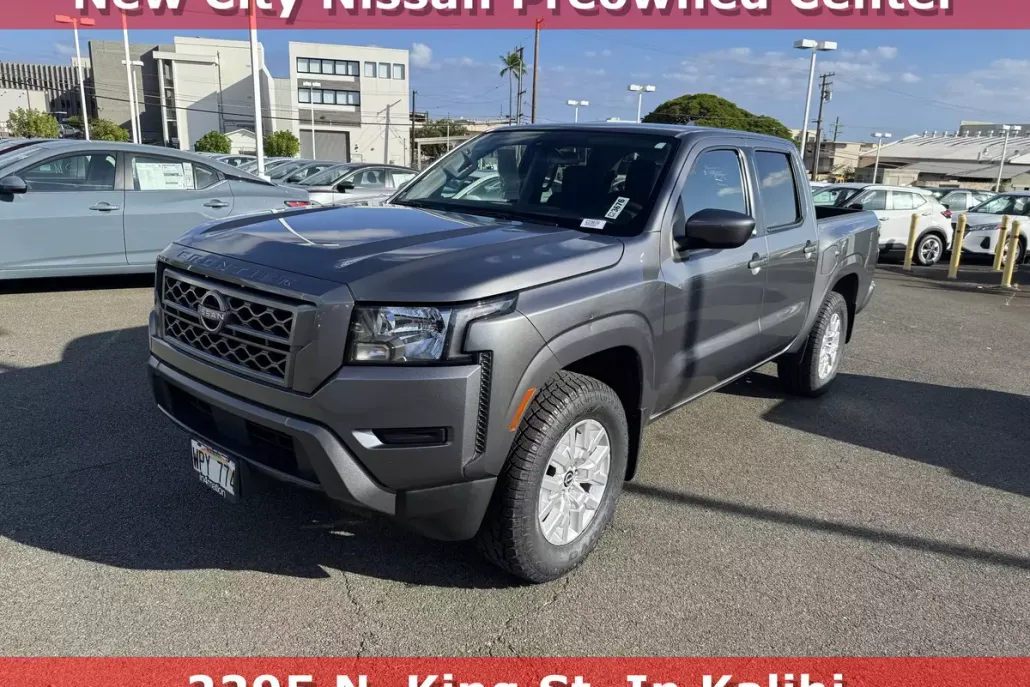 2022 Nissan Frontier Crew Cab SV photo 1