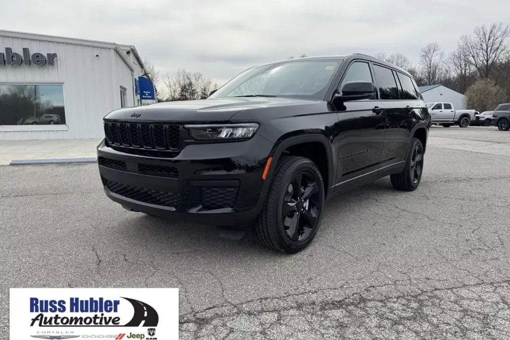 2025 Jeep Grand Cherokee Altitude photo 1
