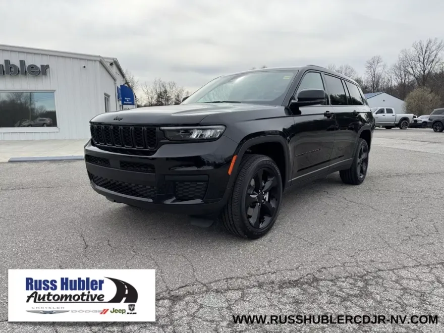 2025 Jeep Grand Cherokee Altitude photo 1