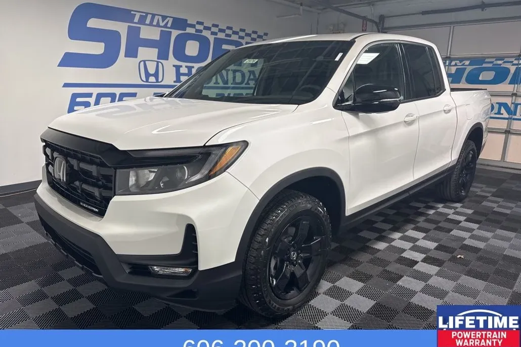2026 Honda Ridgeline Black Edition photo 1