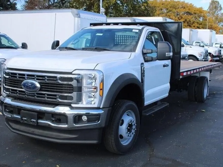 2024 Ford F-550 XL photo 1