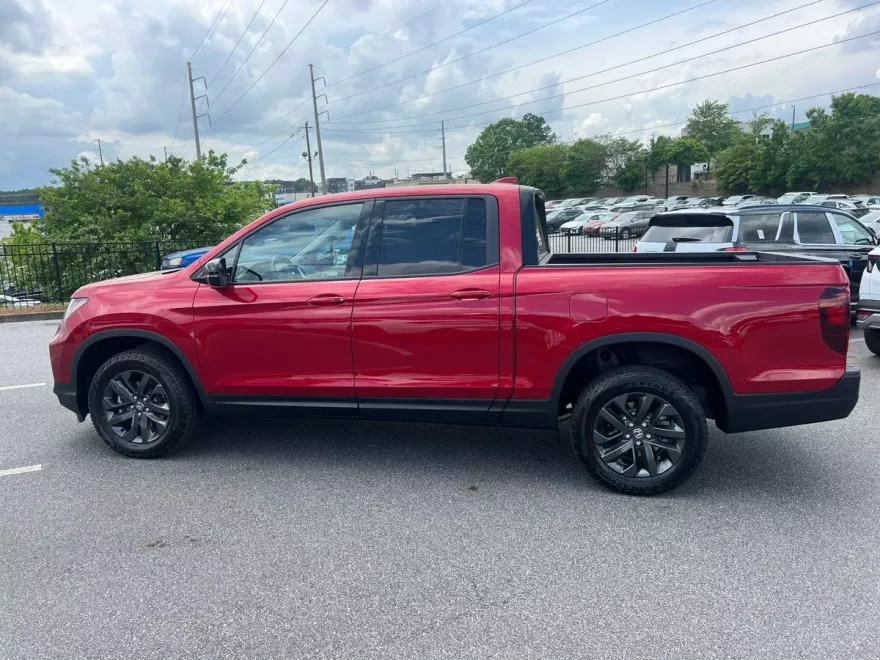 2025 Honda Ridgeline Sport photo 1