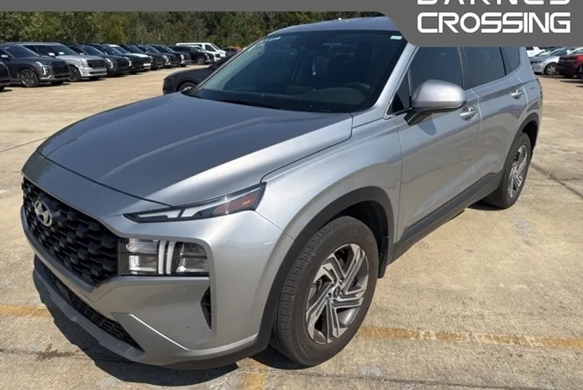2022 Hyundai Santa Fe SE photo 1