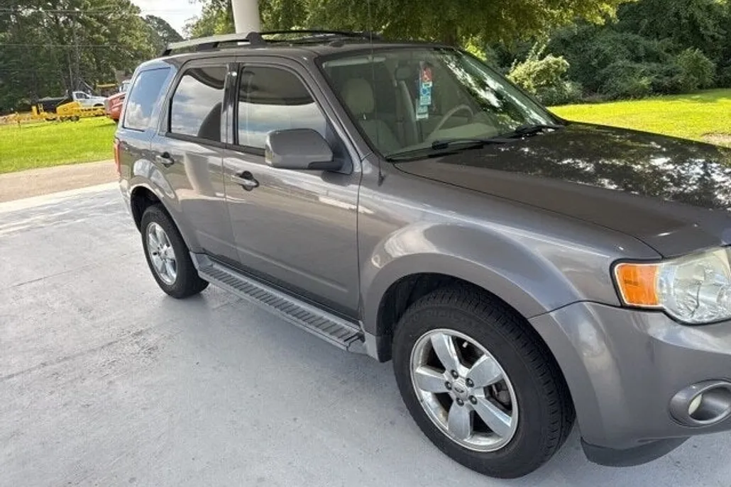 2012 Ford Escape Limited photo 1