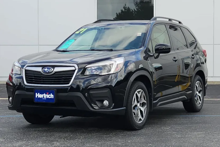 2021 Subaru Forester Premium photo 1