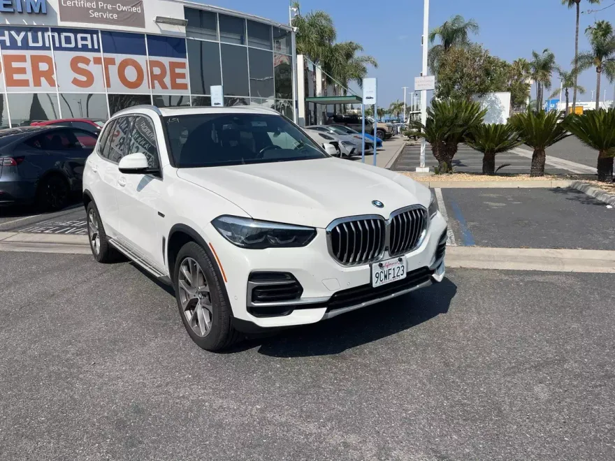 2023 Bmw X5 xDrive45e photo 1