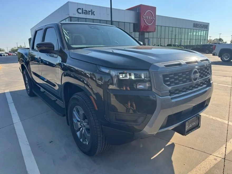 2026 Nissan Frontier SV photo 1