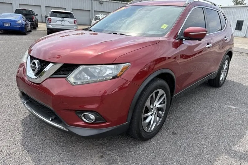 2014 Nissan Rogue SL photo 1