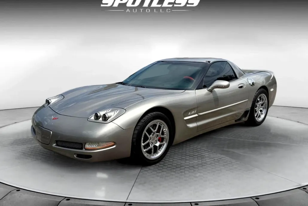 2000 Chevrolet Corvette Hardtop photo 1