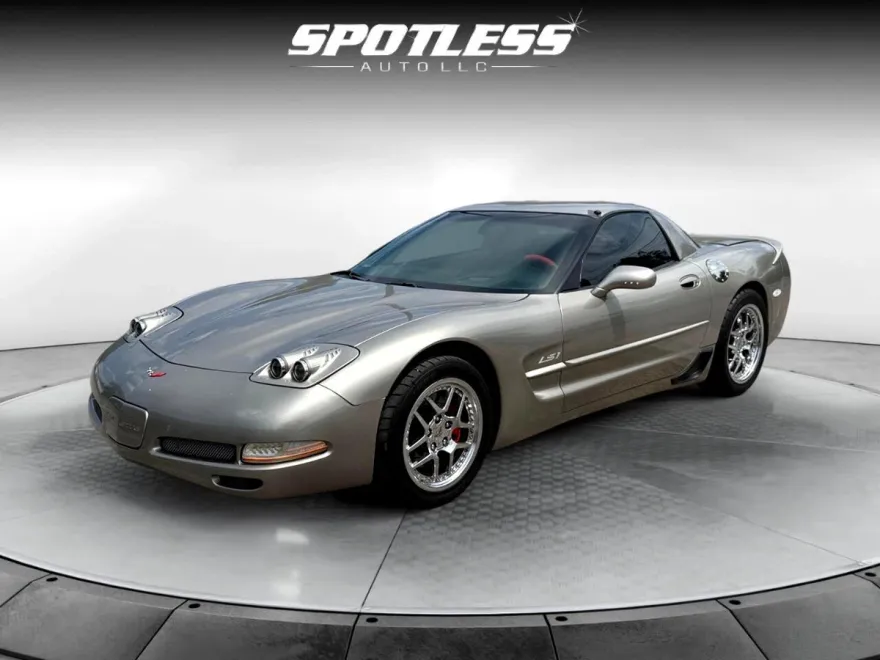2000 Chevrolet Corvette Hardtop photo 1