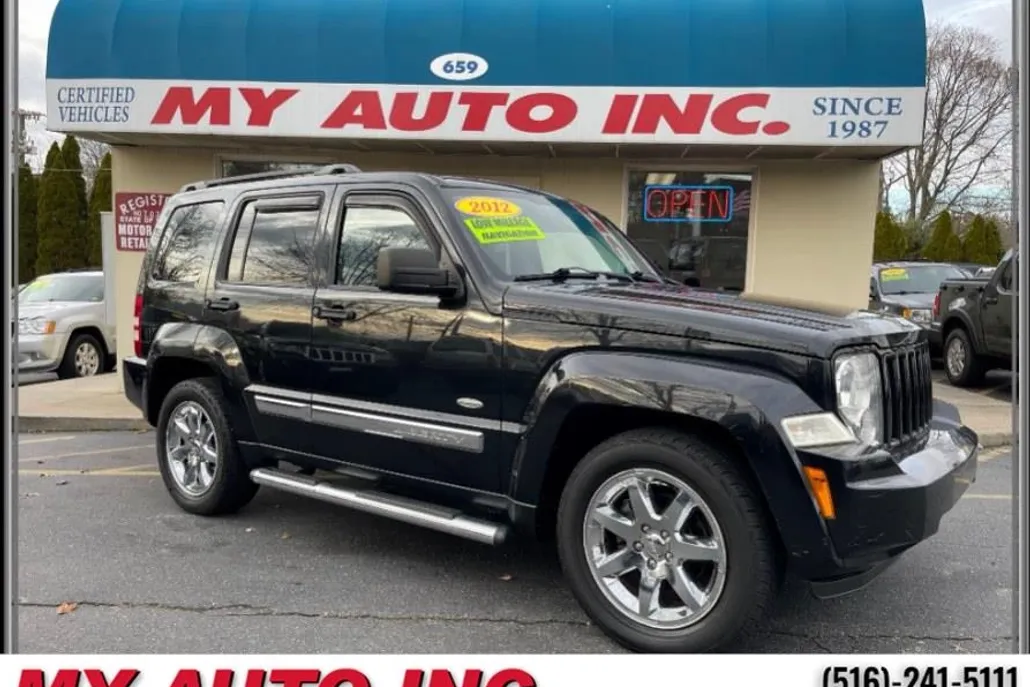 2012 Jeep Liberty Sport photo 1