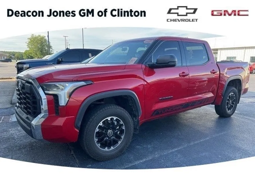 2023 Toyota Tundra SR5 photo 1