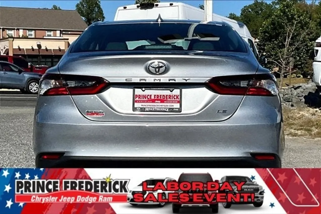 2024 Toyota Camry LE photo 1